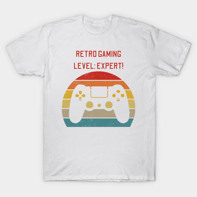 Retro Gaming Level: Expert! Retro Games Lover T-Shirt by cap2belo